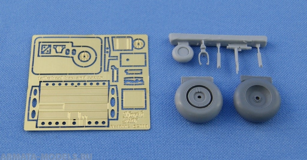 NS48002 Focke Wulf Fw.189 Main and tail wheel and tail wheel bay set, resin and photoetching parts.