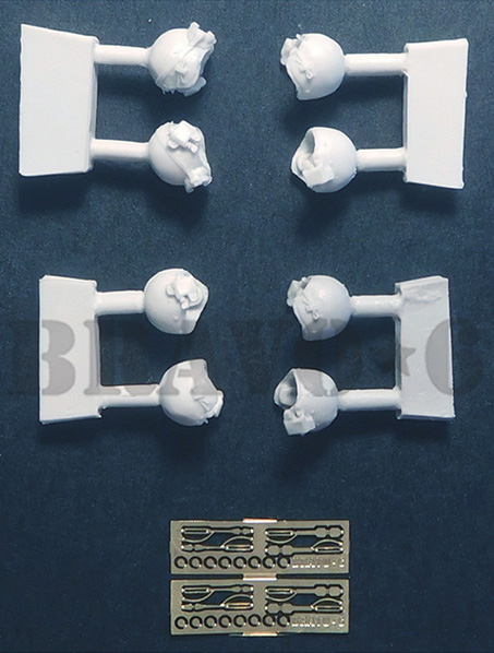 B6-35315 Миниатюра с фототравлением CVC Helmets Bravo6