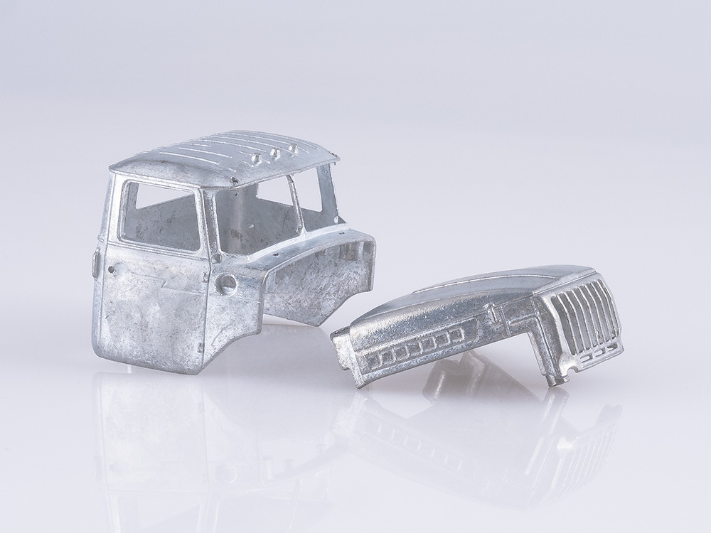 1368AVD Сборная модель Автокран КС-3574 (4320) AVD Models