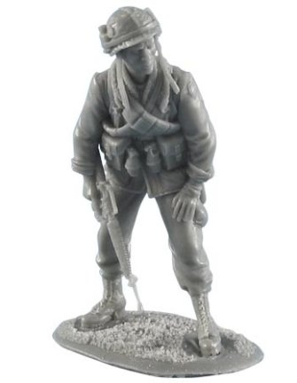 FL35042 US 25th Infantry Division Standing with M-16 First Legion