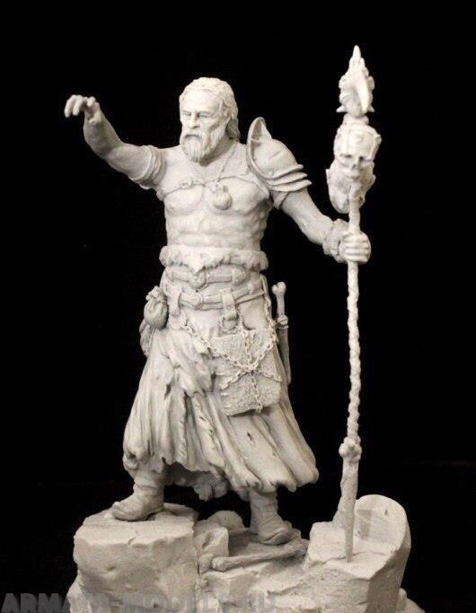 D-75-002 Фигура Торхильд (боевой шаман), 75мм Medieval Forge Miniatures