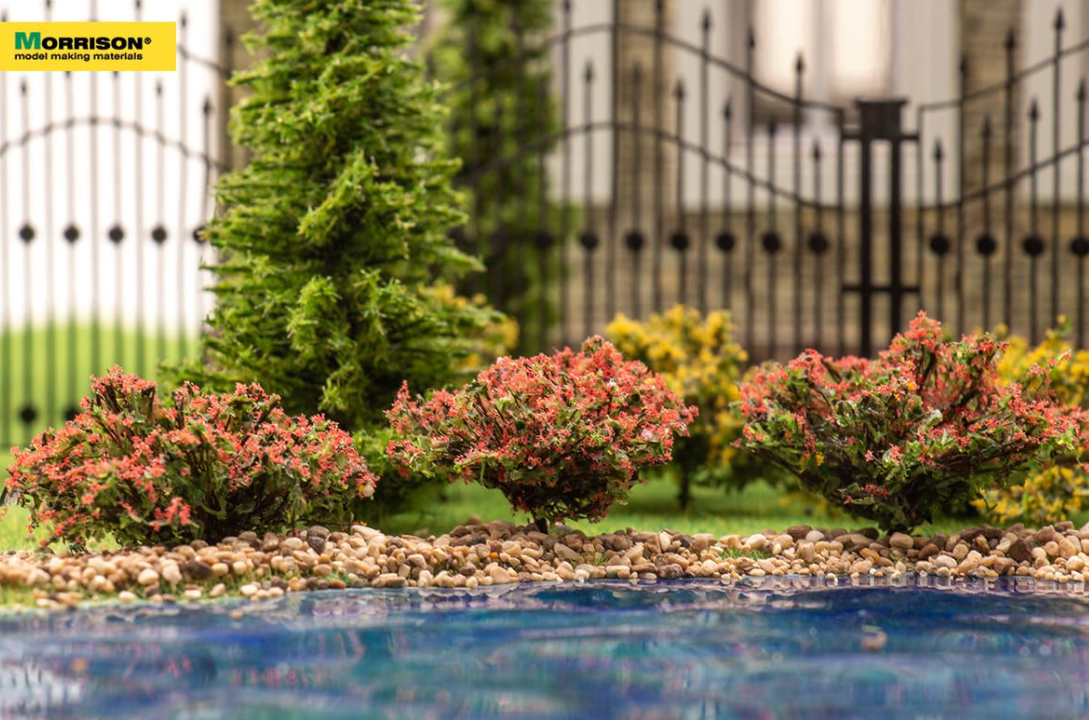 011kr007 Цветущие красные кусты для макетов. Набор 3 шт.