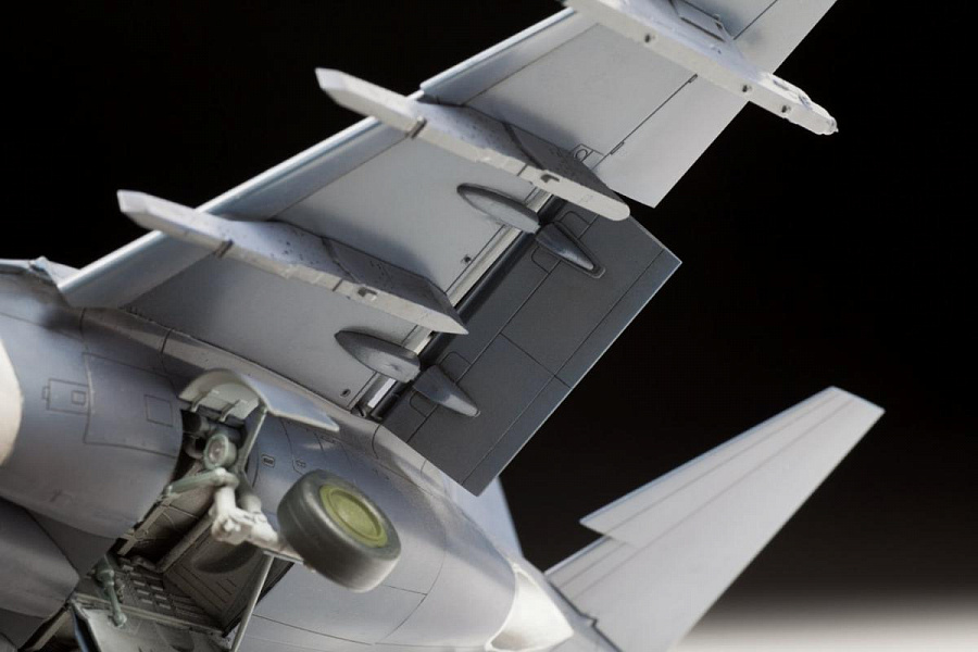 4821ПН Подарочный набор Российский легкий штурмовик Як-130 Звезда