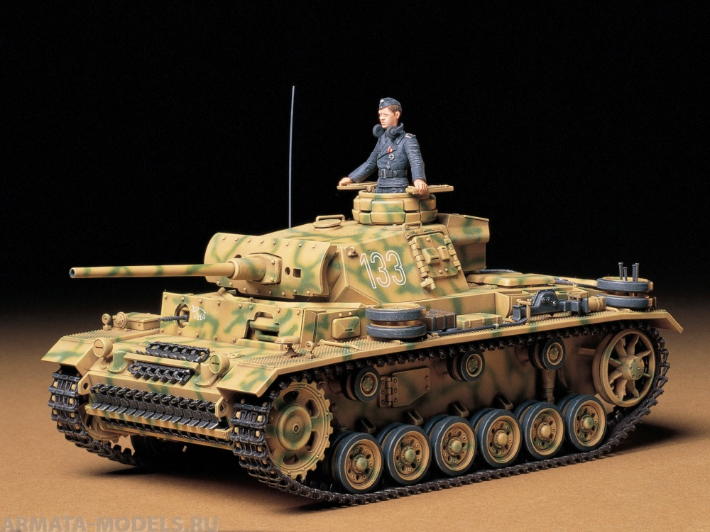 35215 Tанк Pz.Kpfw III Ausf L с одной фигурой Tamiya