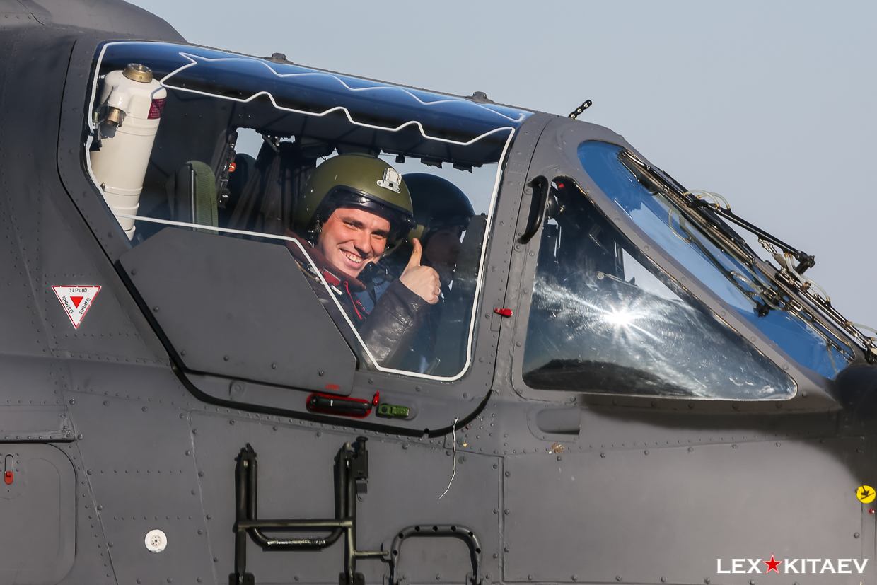 smk48049 Сидячие пилоты для Ка-52 ( Не для свободной продажи )