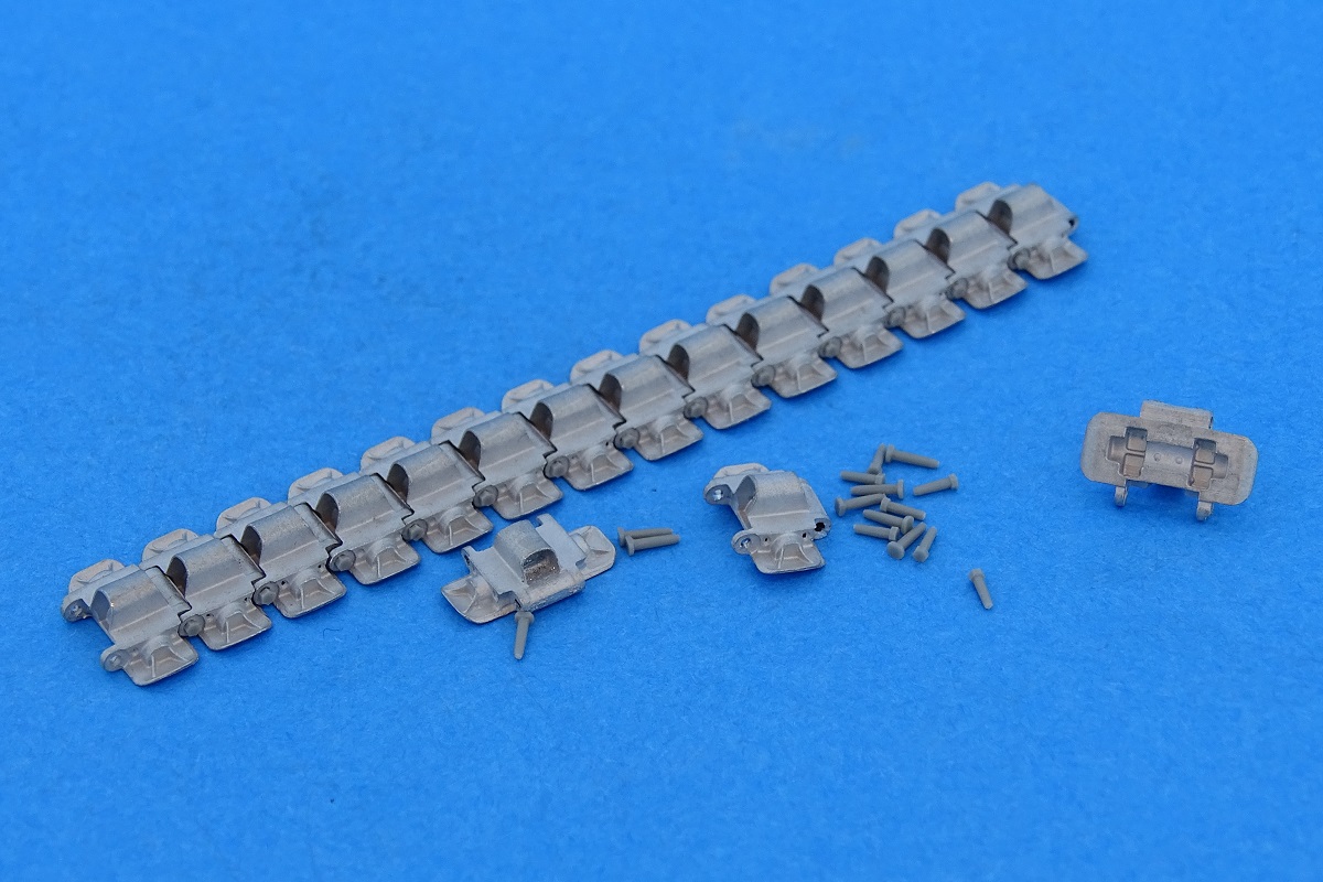 MTL-35185 Tracks for Matilda Late Flat type