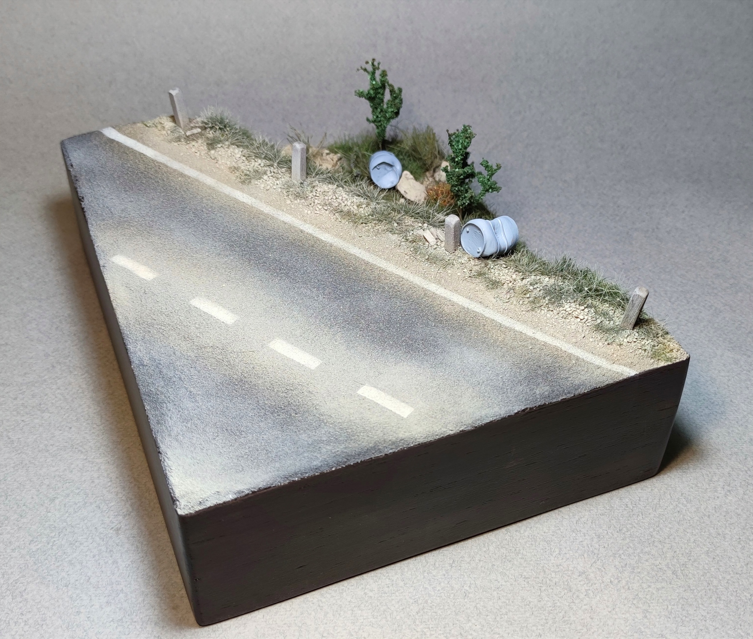 AM35692 Подставка авторская quot;На дорогеquot; Размер 20*25*6 Бочки в комплекте 