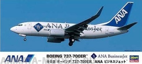 10666 Самолет ANA B737-700ER Hasegawa