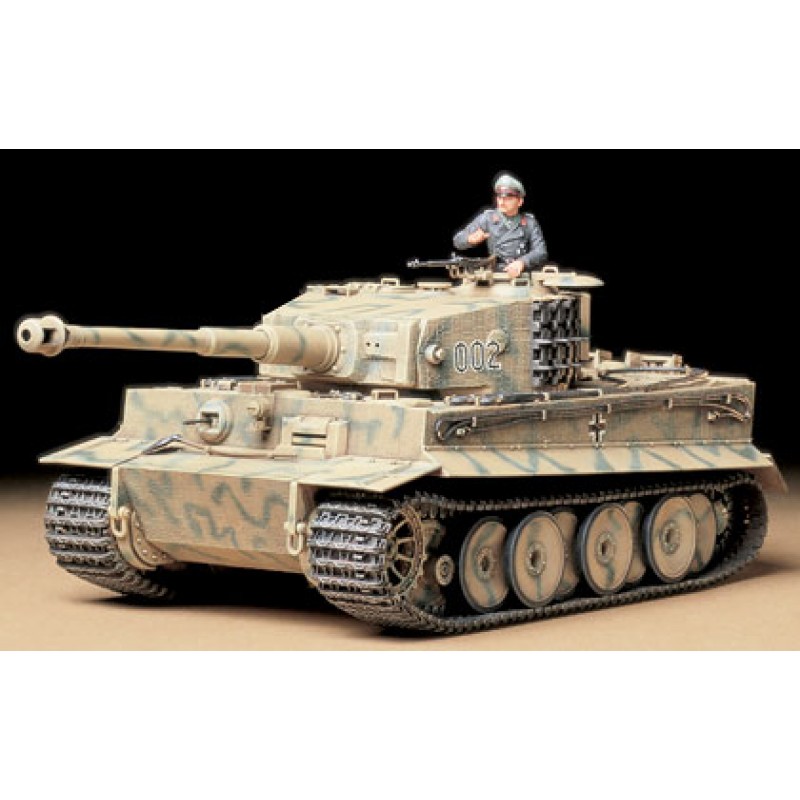 35194Т Тяжелый танк Tiger I Ausf.E mid production 1943г. c 1 фигурой командира Tamiya