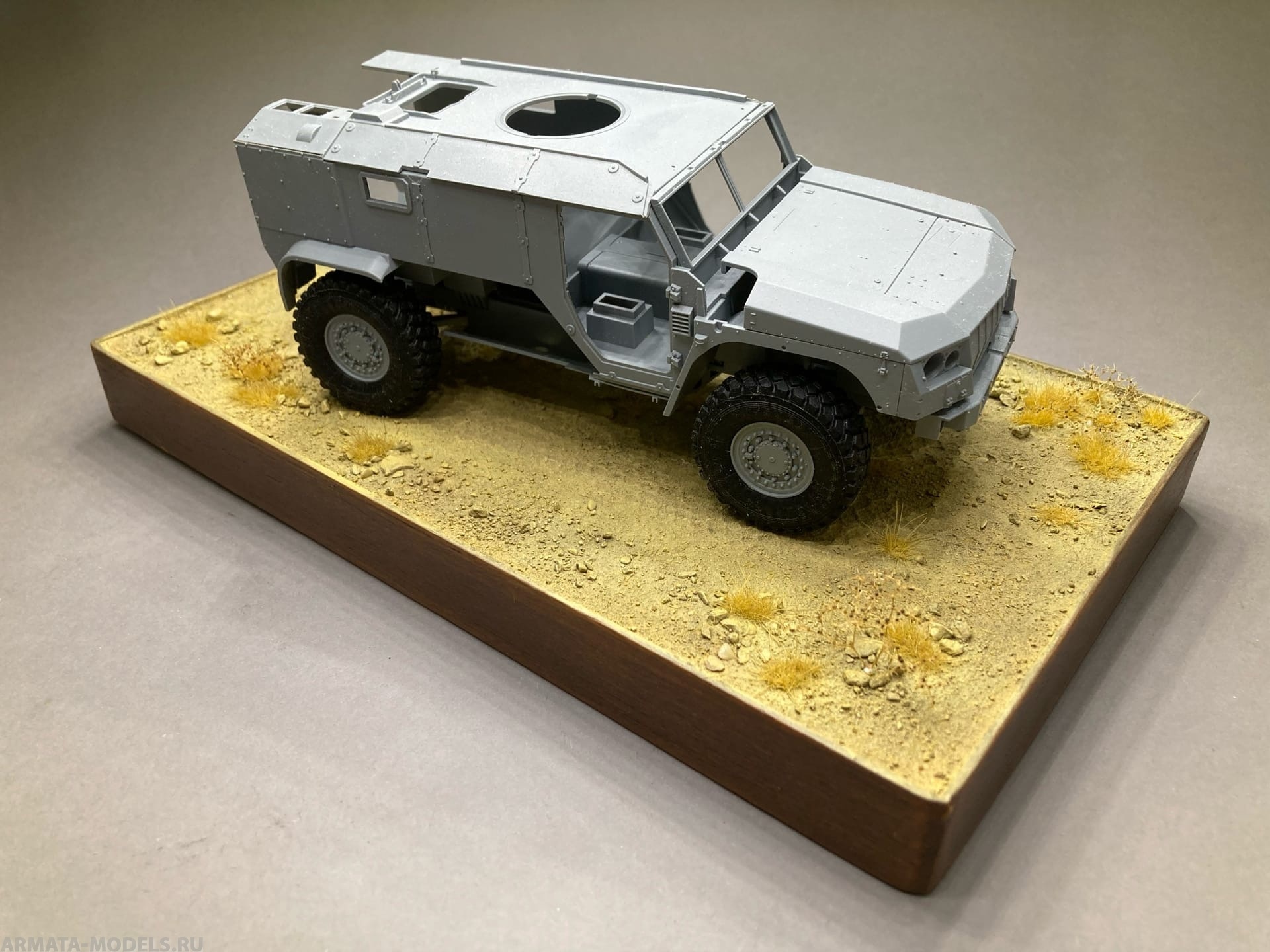 AM3739 Подставка для модели Тайфун ВДВ (RPG) Сирия (масштаб 1/35)