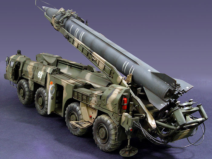 3520Д Ракет.установка SCUD B w/MAZ-543 Dragon