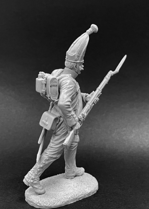 CHM-54257(M) Гренадер (или фузилер) Павловского гренадерского полка (2 варианта голов, 2 варианта рук), Россия 1812-14 гг. белый металл Chronos Miniatures