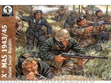 АР010 Итальянские повстанцы Italeri