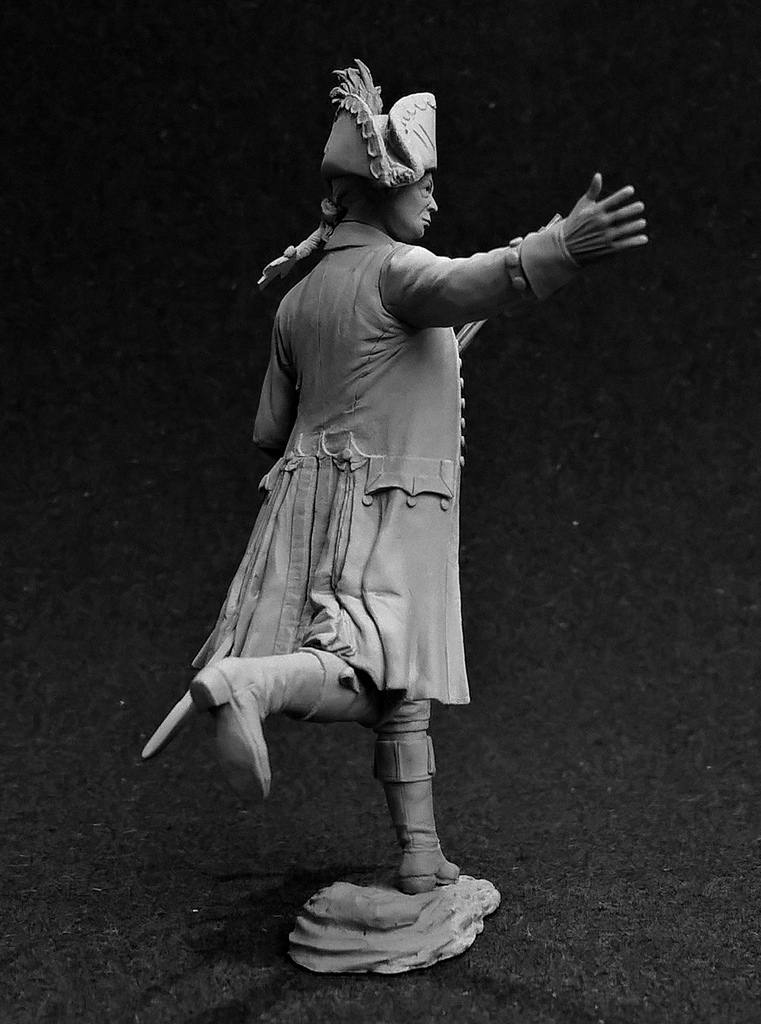 CHM-54307(M). Офицер егерских команд гвардейских полков, Россия 1788-96 гг. Материал - белый металл. Chronos Miniatures