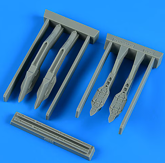 QBT-49103 1/48 F-35B Lightning II pylons & missile launchers