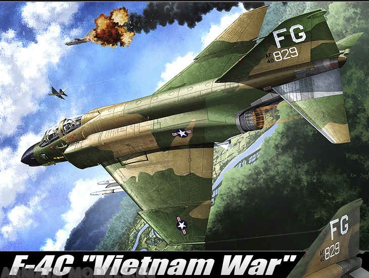 12294 Самолет  USAAF F-4C Vietnamese War  Academy