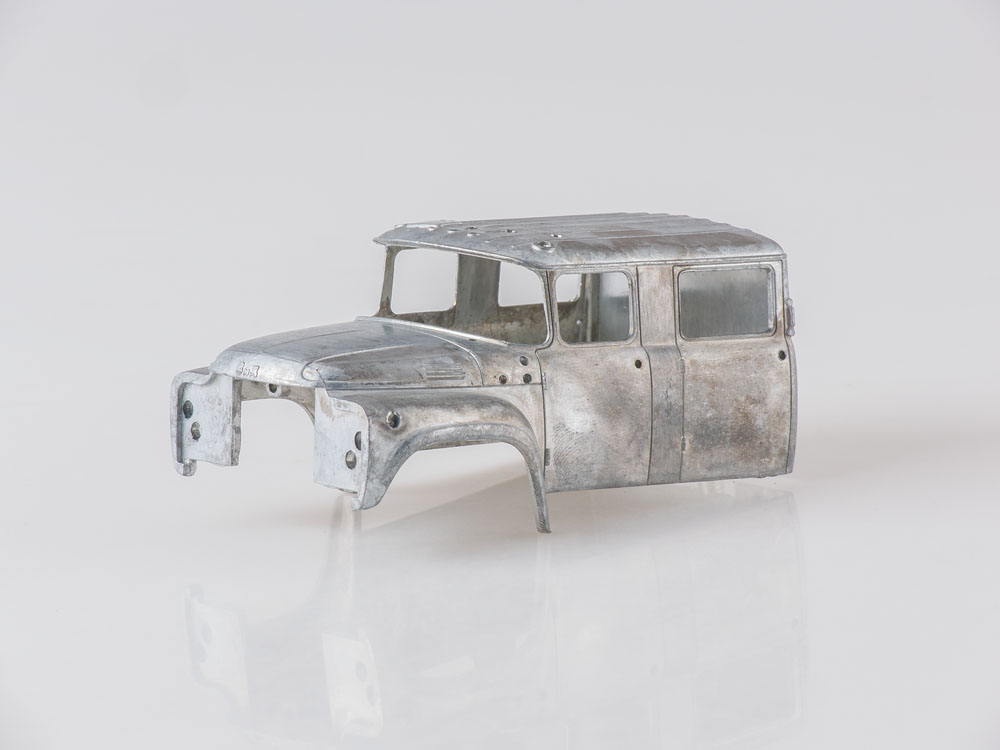 1034KIT Сборная модель АЦ-40 (130), 1977 г. AVD Models