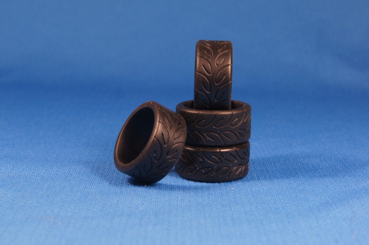 YS24-028 ШИНЫ 18-20 inches Yokohama Advan A050 YourScale