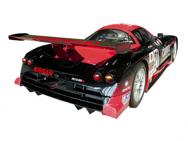 24192 Nissan R390 GT1 Tamiya