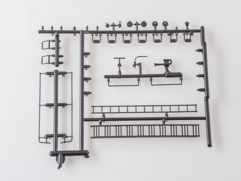 1077KIT Сборная модель АЦ-40 (131), 1971 г. AVD Models