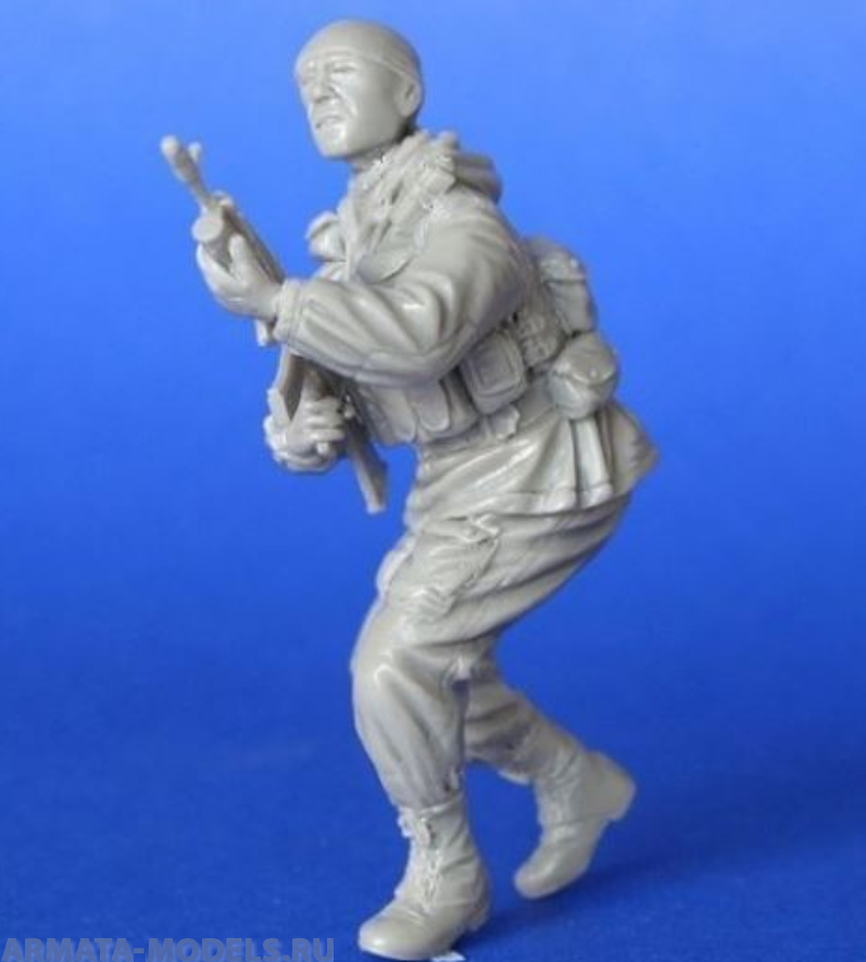 MCF35033 Российский солдат MasterClub