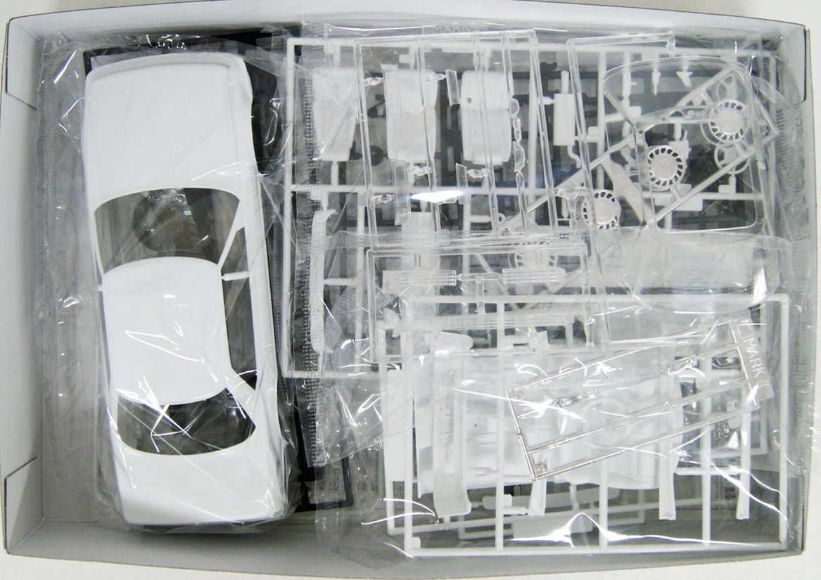 05484 Toyota Mark II GX81 2.0 Grande TwinCam24 '88 Aoshima