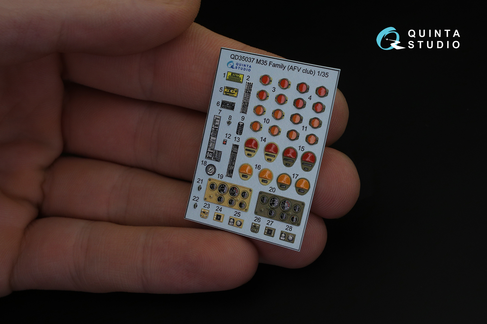 QD35037 3D Декаль интерьера кабины M35 (AFV club)