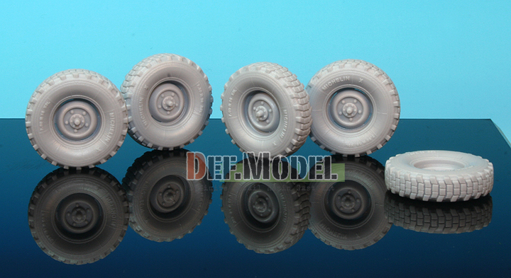 DW35022 Дополнение для моделей WW2 German Cargo truck Kfz.305 Sagged Wheel set (for Tamiya/italeri 1/48) DEF Model