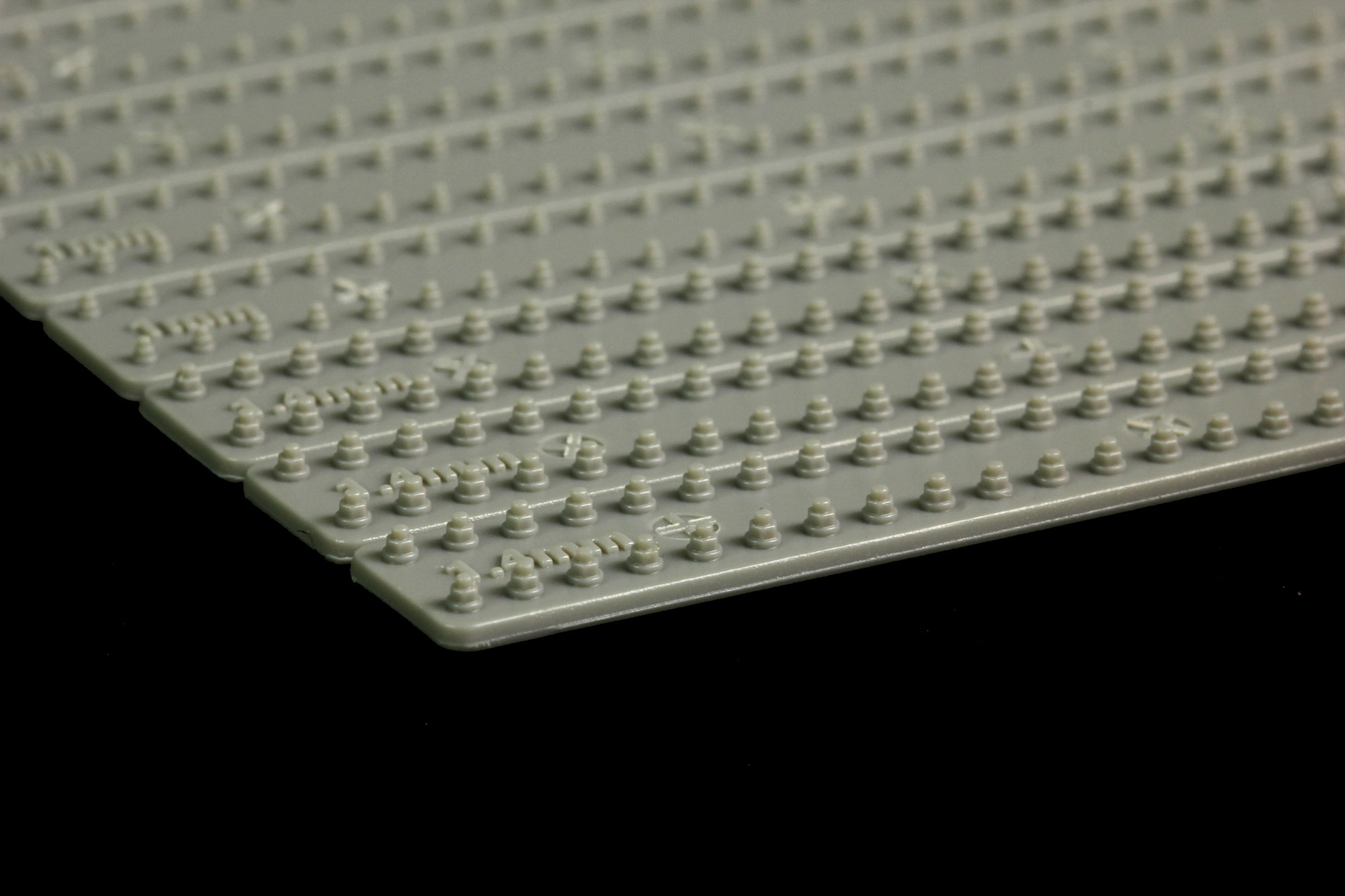 SPS-007  Nuts and Bolts SET B Small Meng