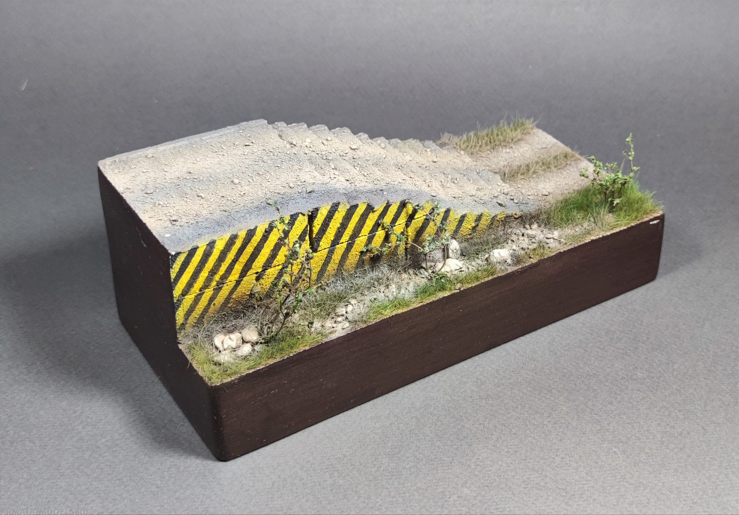 НЕ-72022 Подставка quot; Барьерquot;Размер 20*9см