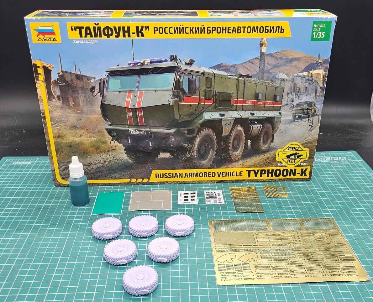 3701PK-2 PRO KIT модели Российский бронированный автомобиль Тайфун-К Arma Models