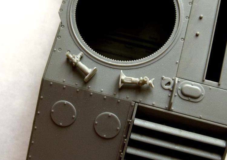 SPM35018 3т. Домкраты для легких танков