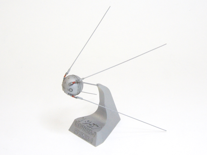 RIM35032 Первый ИСЗ Спутник-1, масштаб 1/35