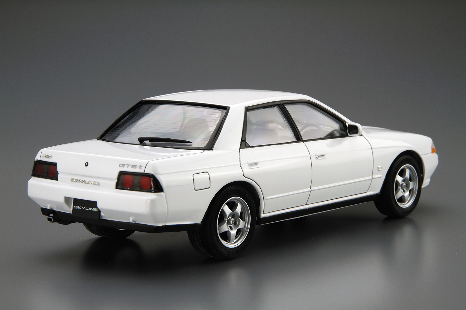 05307 Nissan HCR32 Skyline GTS-t type M '89 Aoshima