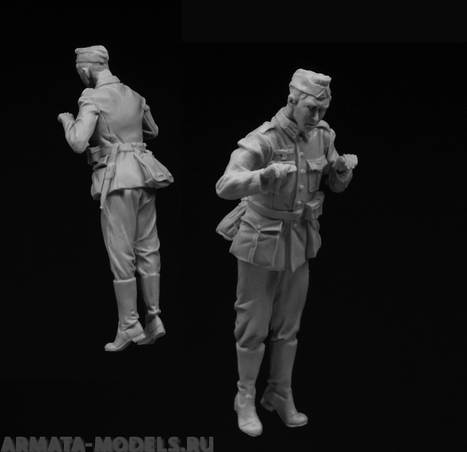 3164STAL German soldier inspects T-34 Stalingrad