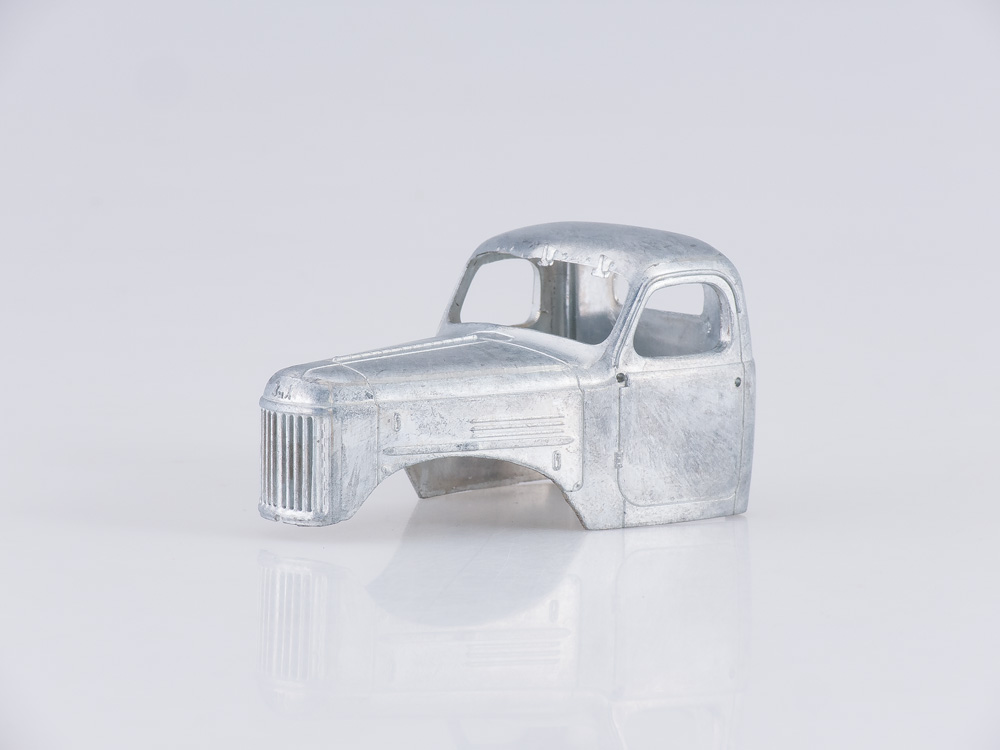 1010KIT Сборная модель МТО-АТ (ЗИЛ-157К), 1964 г. AVD Models