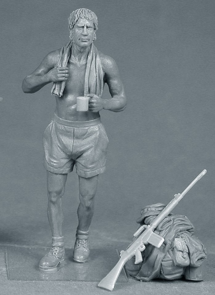 T35186 Бойцы британского САС из экипажа Ленд Ровер Розовая пантера III (2) Tank