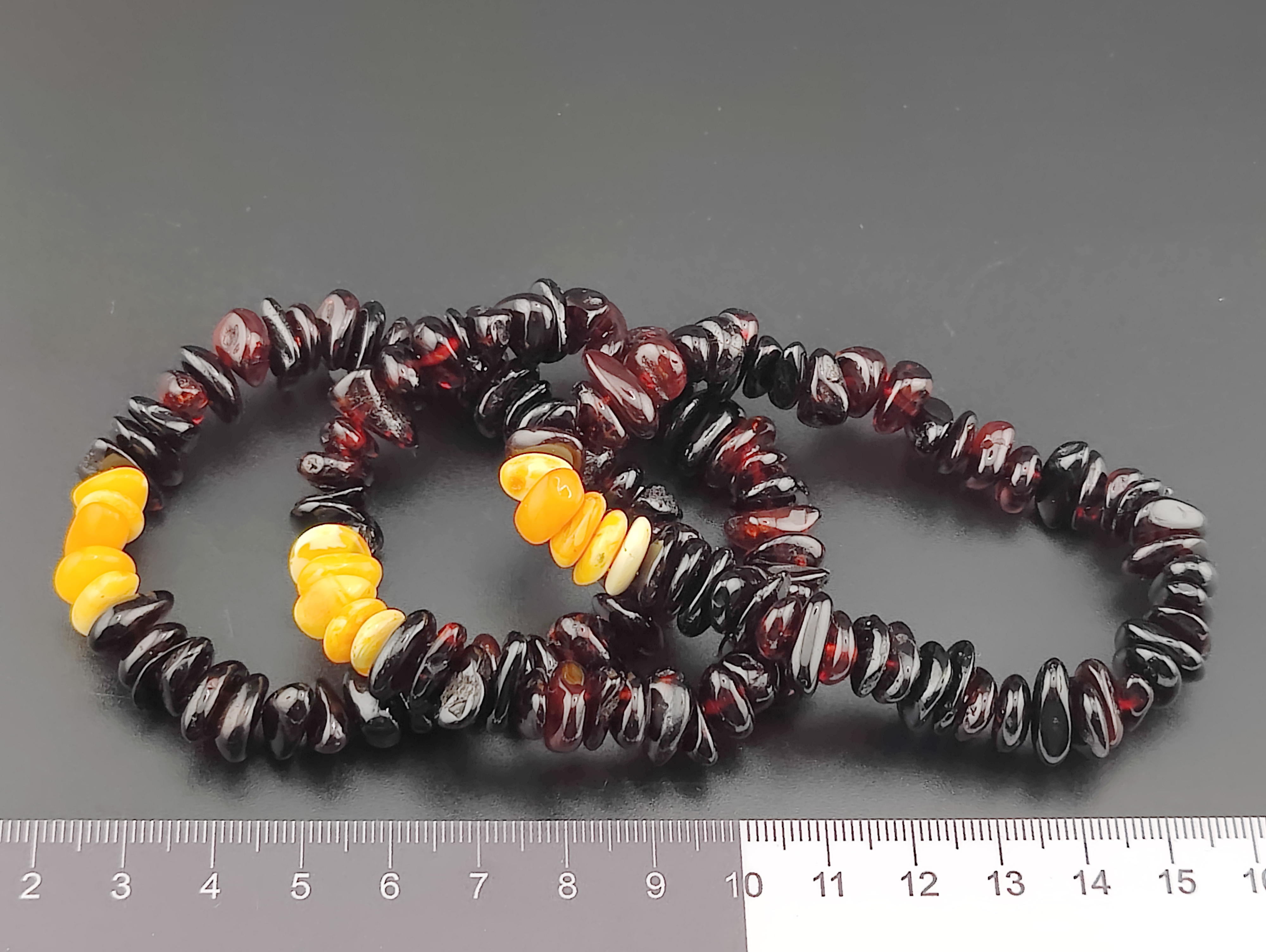 AAM0046 Браслет из балтийского янтаря. 