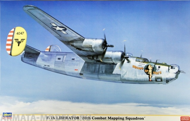 02114 Самолет F-7A LIBERATOR 20TH COMBAT MAPPING SQUADRON Hasegawa