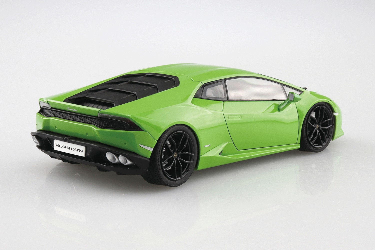 05846 Lamborghini Huracan LP610-4 ’14 Aoshima