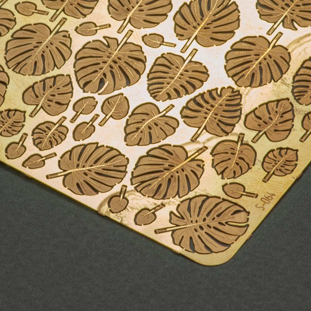 S-064 Монстера, размер M