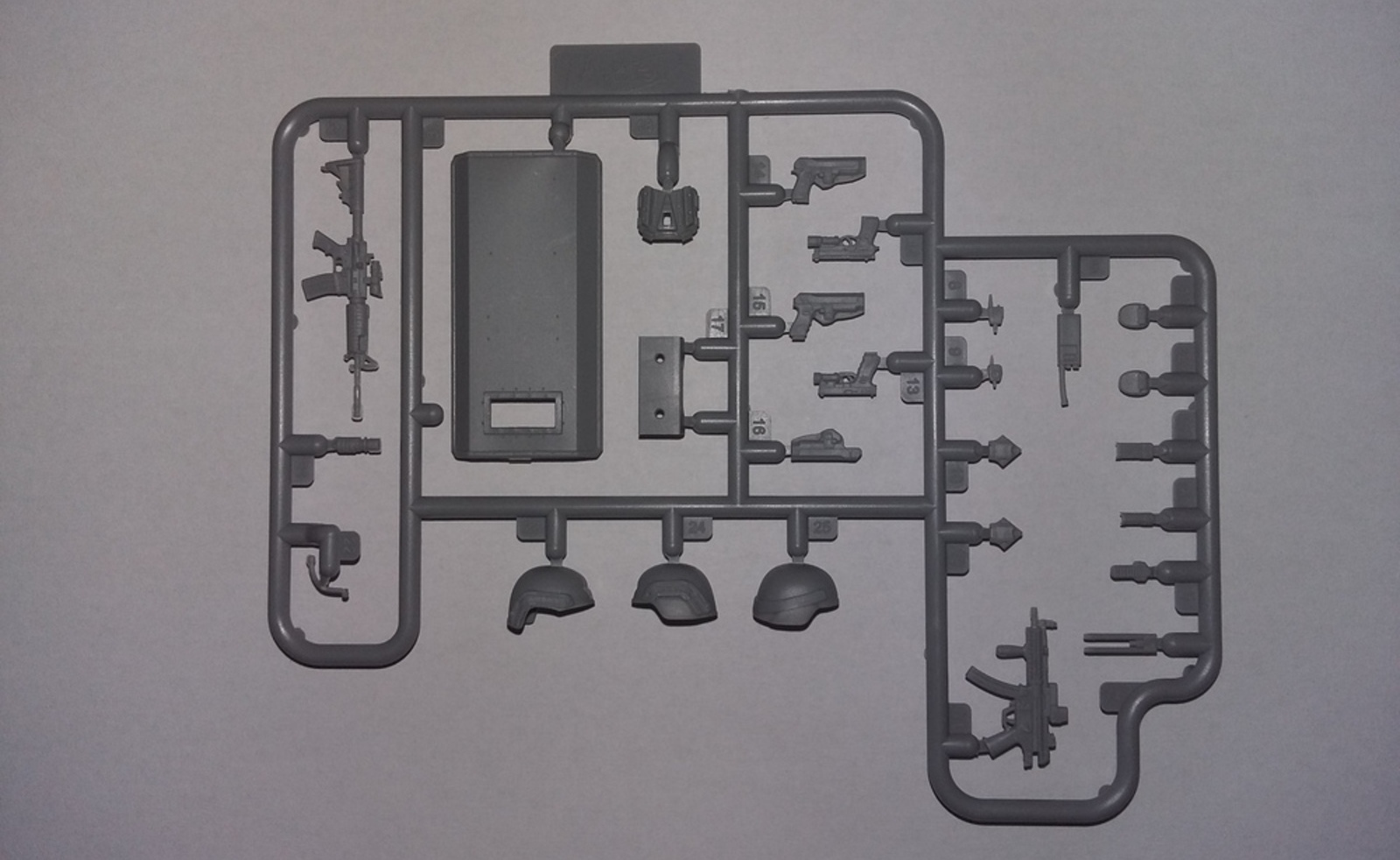 24102 Фигура, Боец группы S.W.A.T. №2 ICM