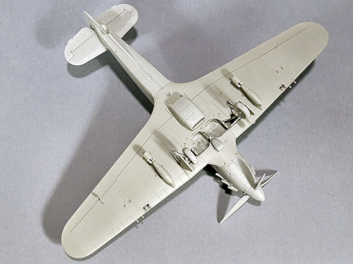 AH70042 Hurricane Mk II b / c Экспертный набор Arma Hobby