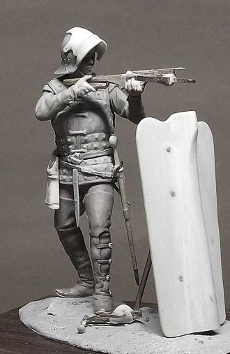 CHM-54109. Бургундский арбалетчик, 1460-75 гг. 54 мм. Материал – смола. Chronos Miniatures