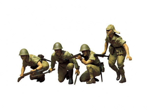 35090T Японские пехотинцы в атаке (1 фигура офицера и 3 фигуры солдат) Tamiya