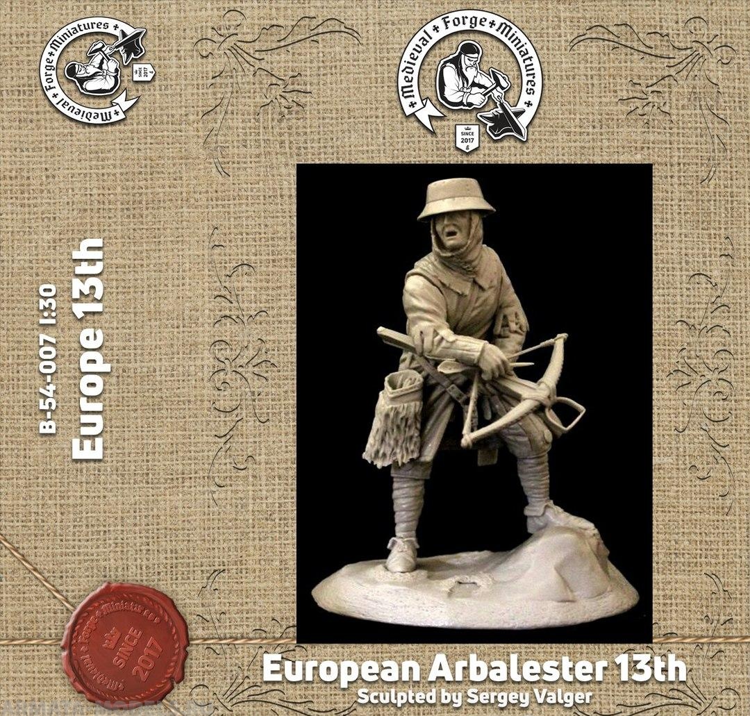 B-54-007 Фигура Европейский арбалетчик 13 века. 54мм Medieval Forge Miniatures