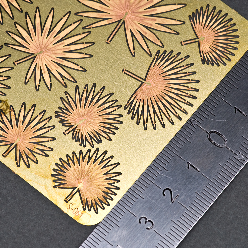 S-061 Листья пальмы веерной (Ливистона), размер S