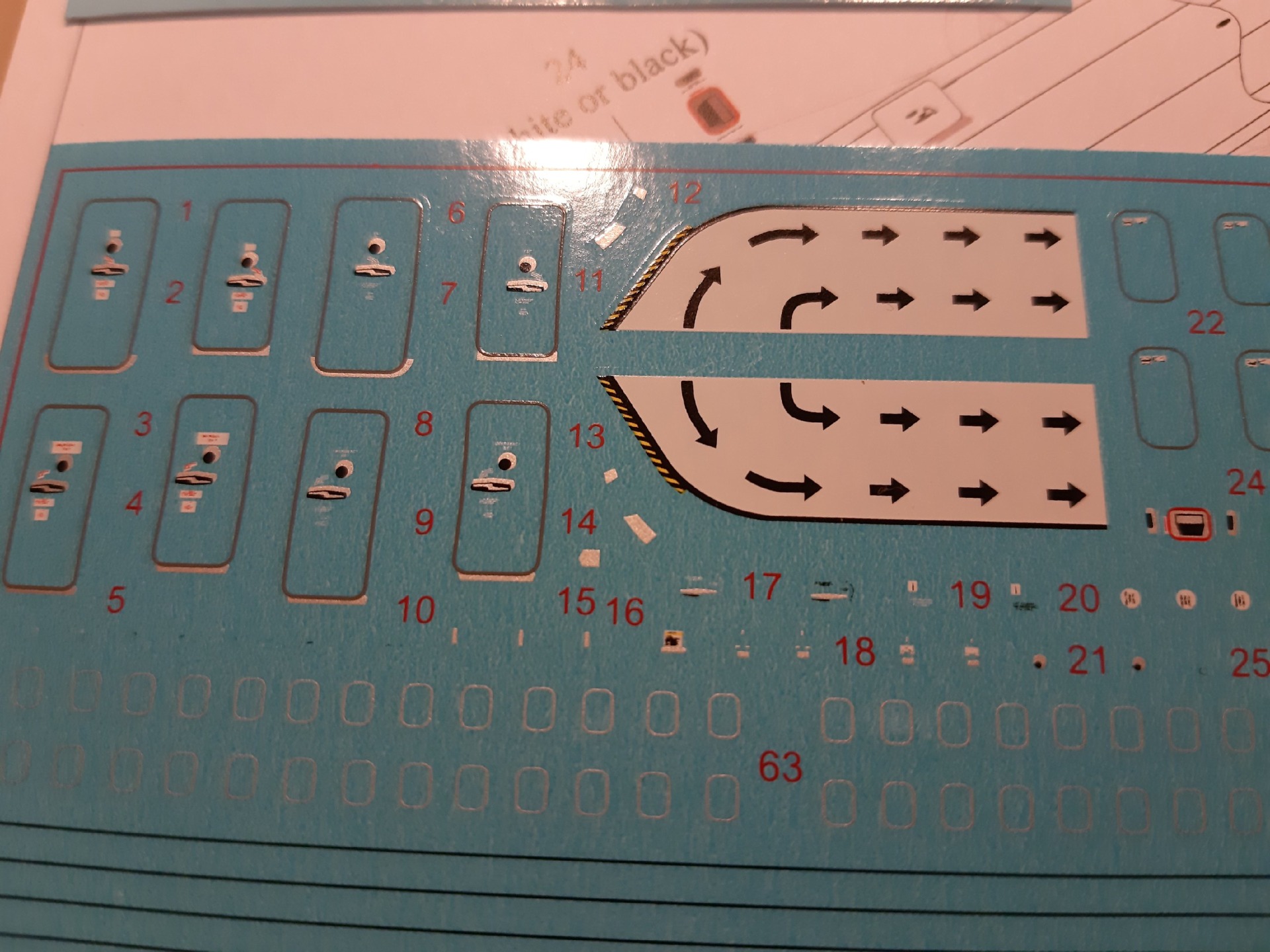 URS1443a Декали для Boeing 737-800 Norwegian Shuttle LN-NGG (Gunnar Sonsteby) with stencils