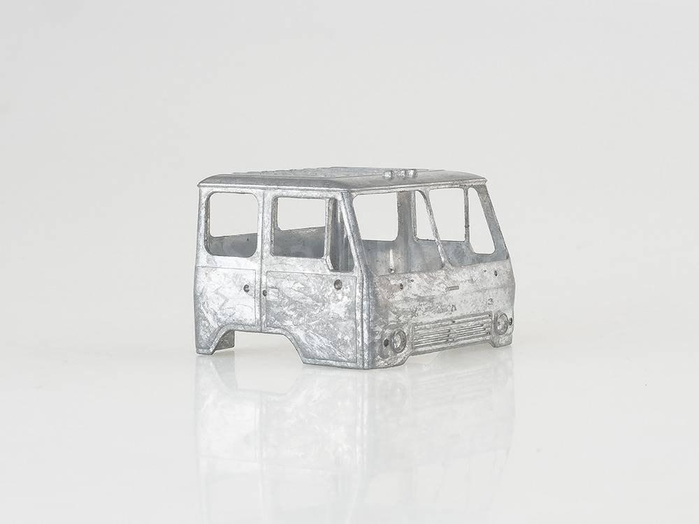 1323AVD Сборная модель  Седельный тягач КАЗ-608В AVD Models