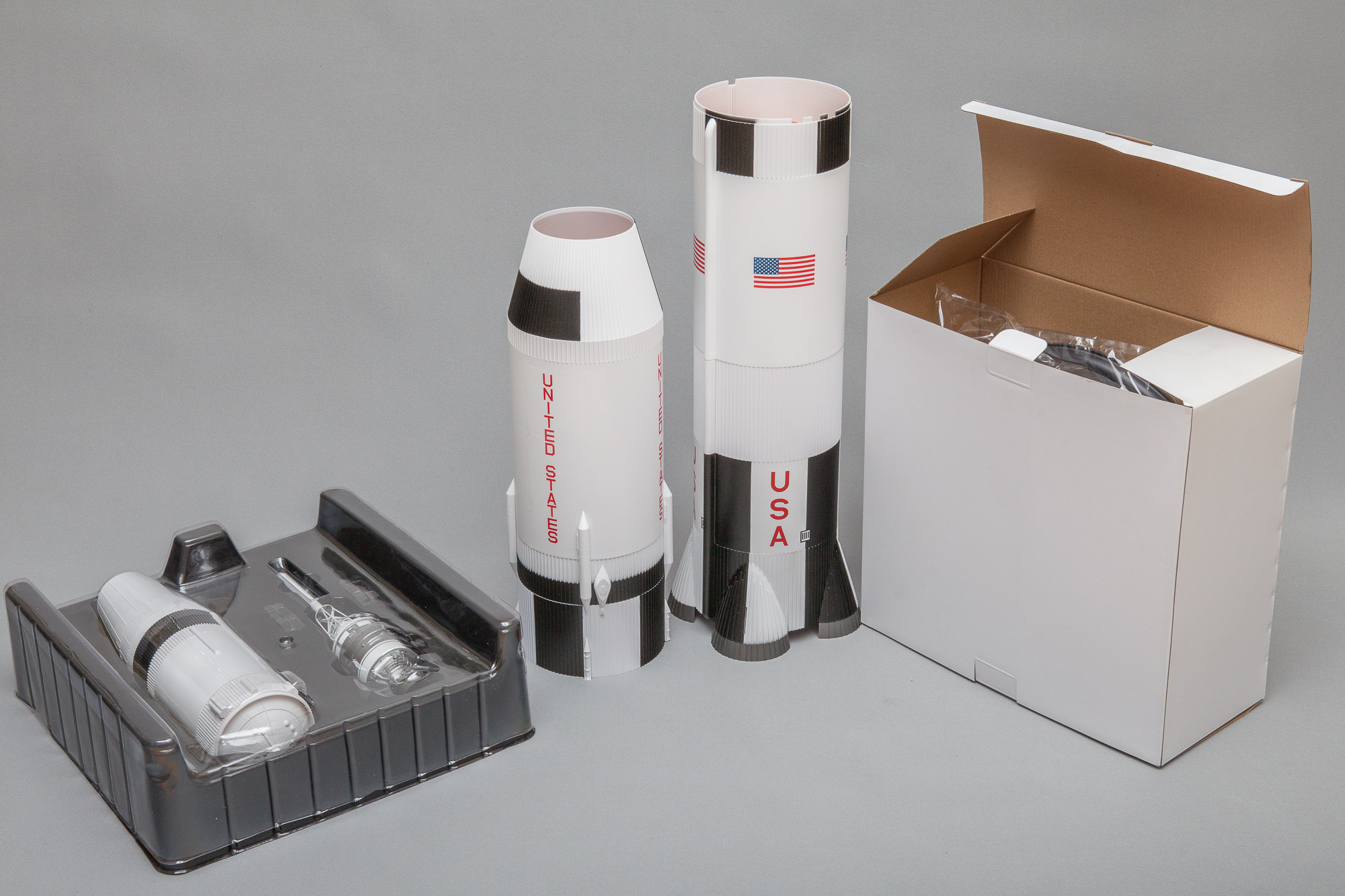 50402Д 1/72 Космический корабль Сатурн V Dragon